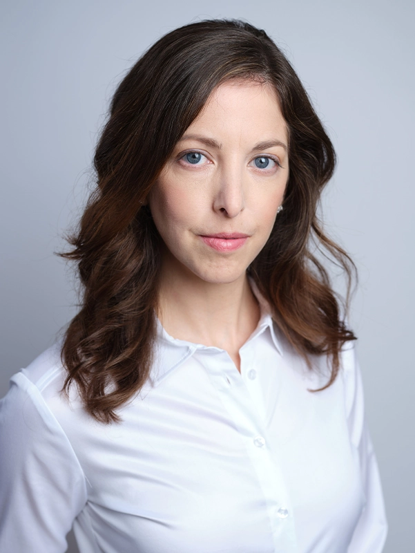 https://staging.leaps.bayer.com/Kira-Peikoff-profile-image-2.webp